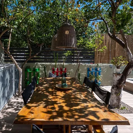 Garden Cellar - Kalamata Mediterranean Villas מראה חיצוני תמונה
