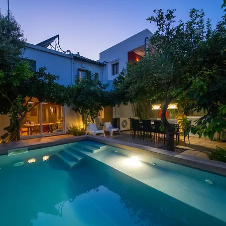 Garden Cellar - Kalamata Mediterranean Villas מראה חיצוני תמונה
