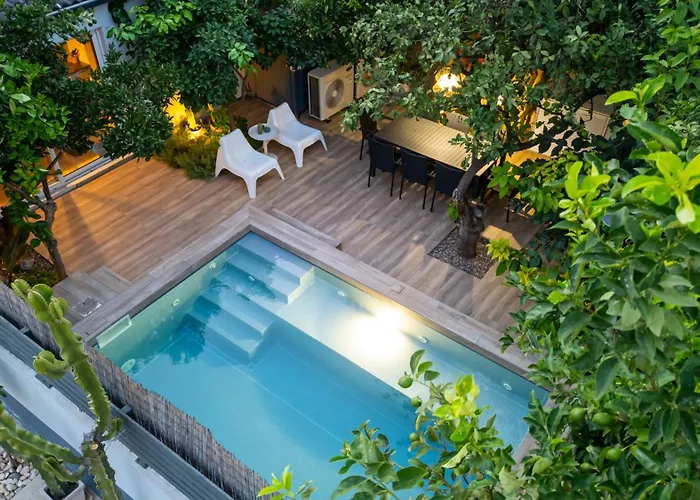 Garden Cellar - Kalamata Mediterranean Villas